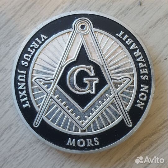 Монета freemason