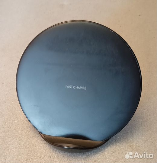 Беспроводное зарядное устройство Samsung EP-N5100