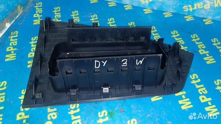 Аирбаг пассажирский Mazda Demio DY3W DY5W