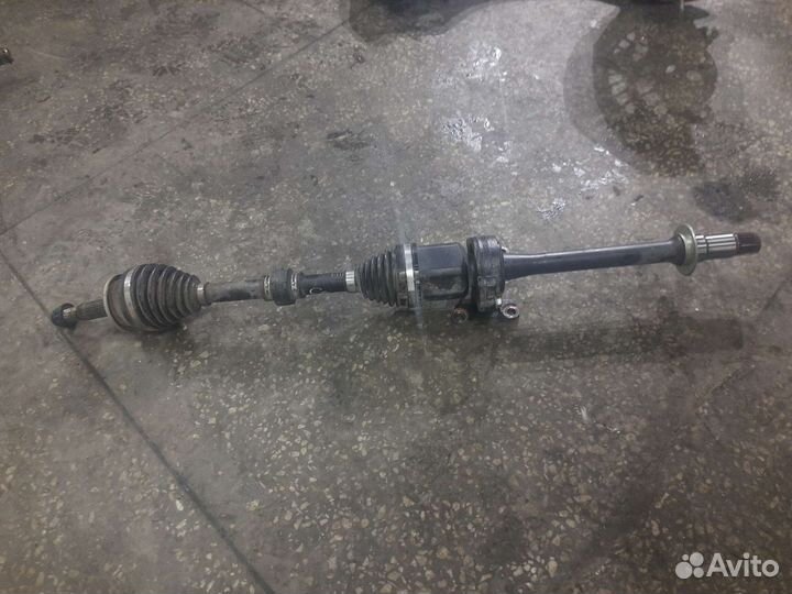Привод правый Toyota Camry 70