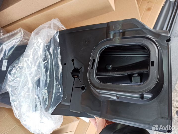 Воздуховод радиатора BMW X7 G07