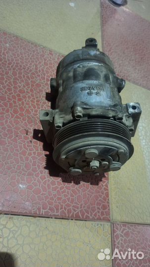 Компрессор кондиционера Opel vectra