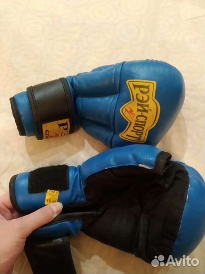 Перчатки, защита голени, пояс