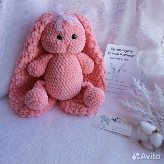 Плюшевый заяц вязаный на заказ