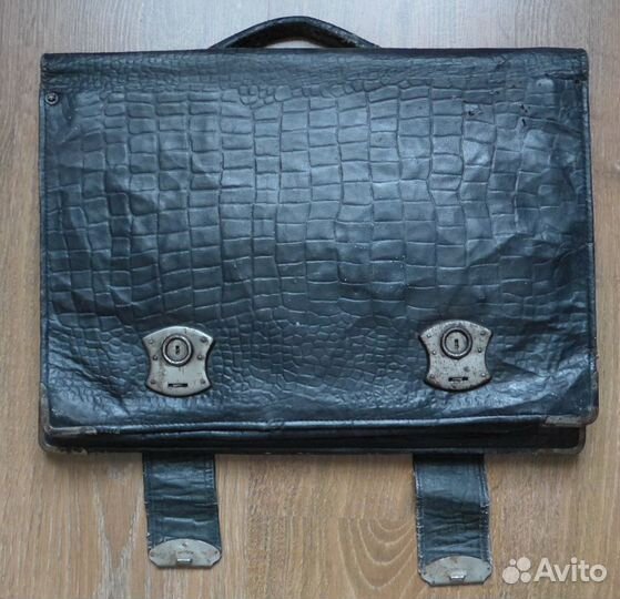 Кожаный портфель