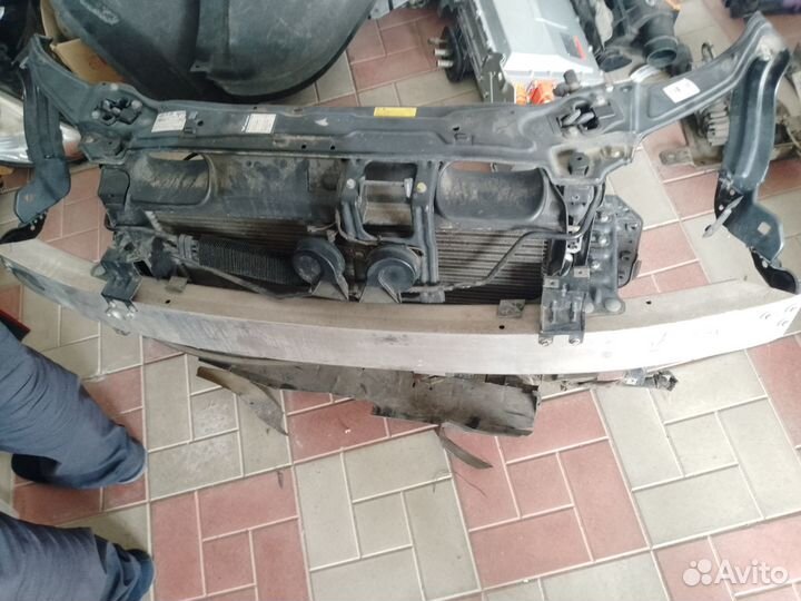 Передняя панель mercedes w203