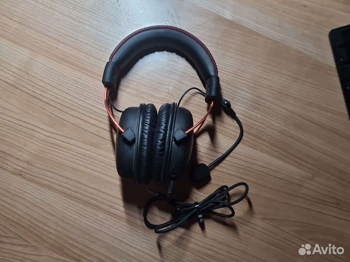 HyperX Cloud II red