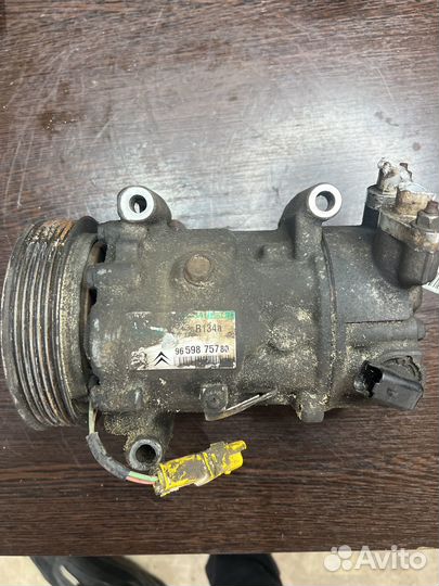 Компрессор кондиционера Peugeot 308