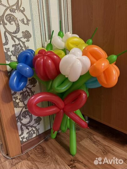 Букет цветов из шаров