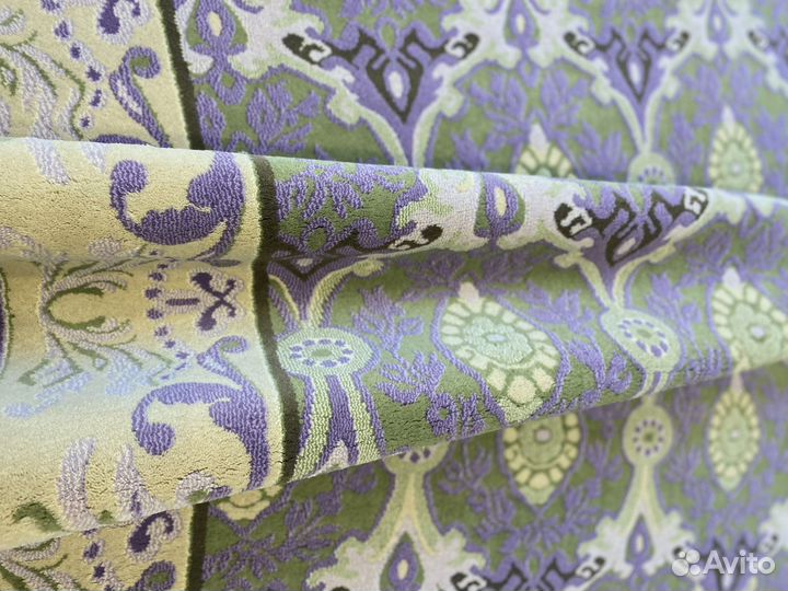 Ковер шерстяной новый