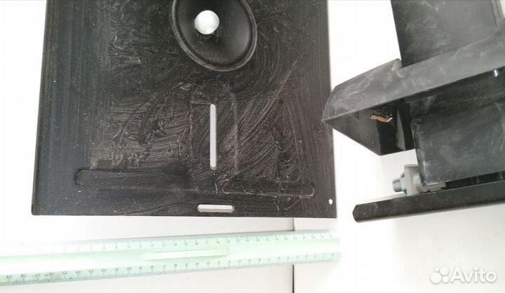 Кронштейн для телевизора. Полка