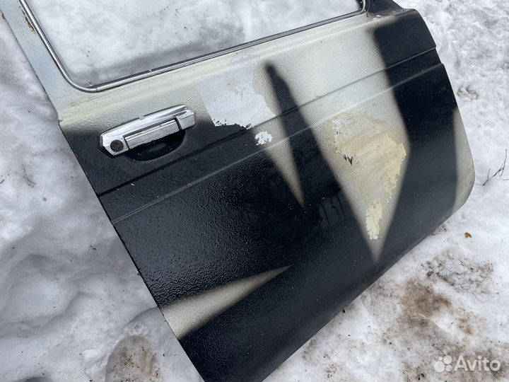 Дверь правая Нива 3 двери