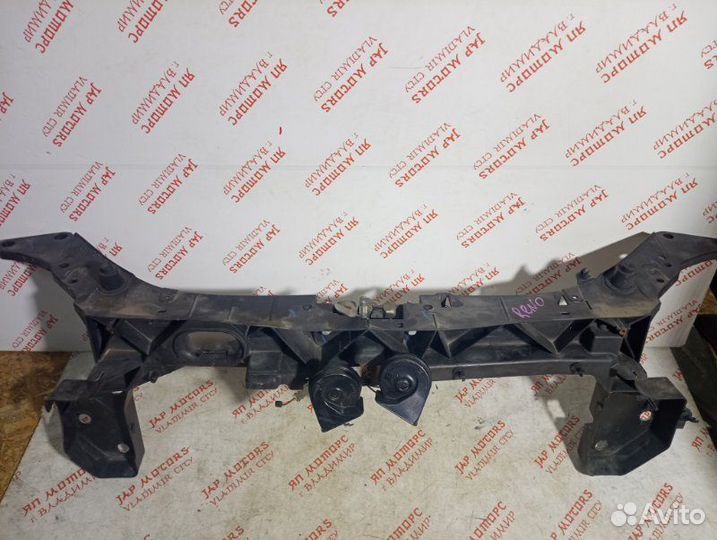 Рамка радиатора Renault Clio 3 Lutecia K4M 801