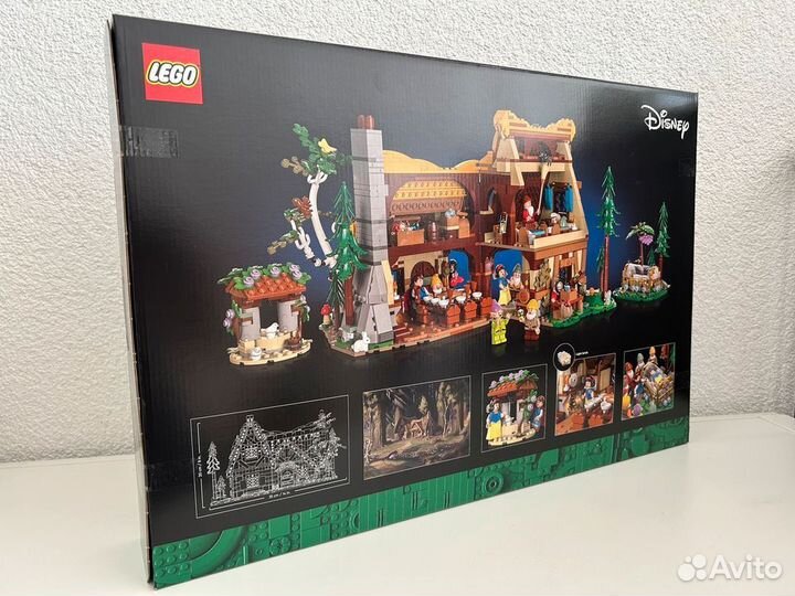 Lego 43242 Белоснежка и семь гномов