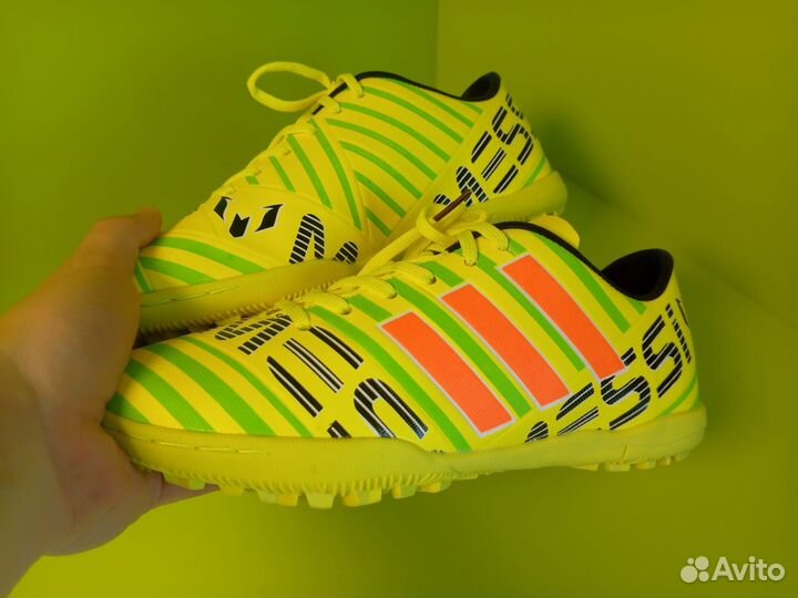 Сороконожки adidas nemeziz