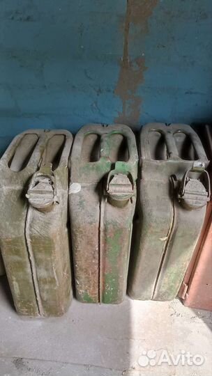 Канистра металлическая 20л