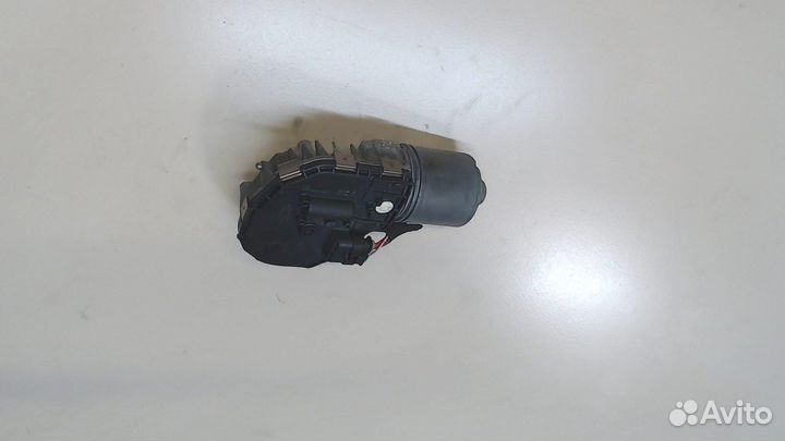 Двигатель стеклоочистителя передний Mercedes E W21