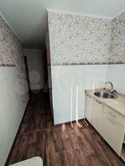2-к. квартира, 47 м², 3/5 эт.