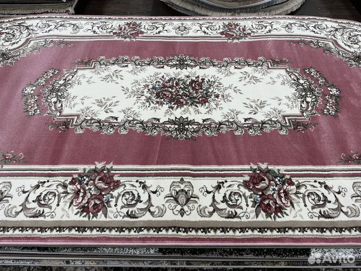 Ковер новый 1.5х3.0 м, овальный