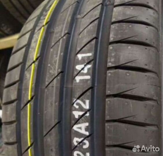 Kumho Ecsta PS71 235/60 R18