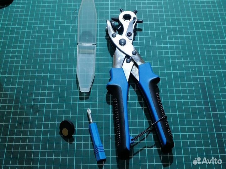 Револьверный пробойник,дырокол,фигурный