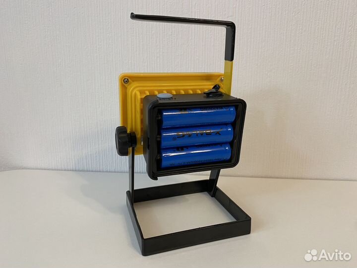 Прожектор фонарь переносной