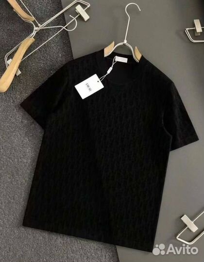 Футболка christian dior