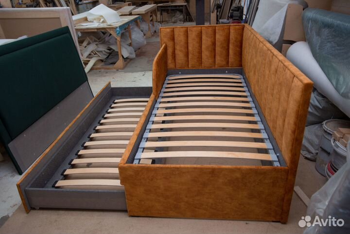 Кровать детская с матрасом с ящиками