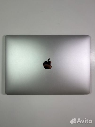 MacBook Air 13 Silver 8 / 256 GB M1 2020 A2337