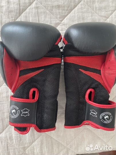 Боксерские перчатки 16 oz кожа