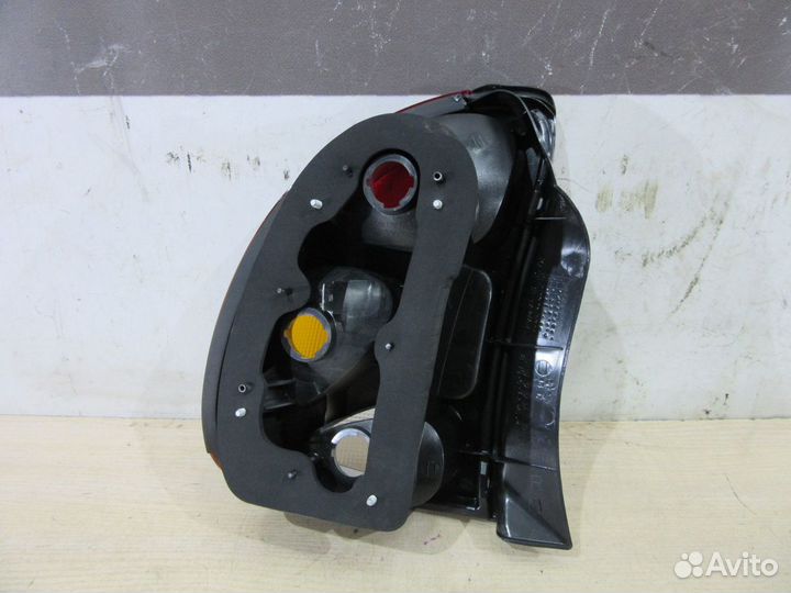 Фонарь задний правый Chevrolet Lanos