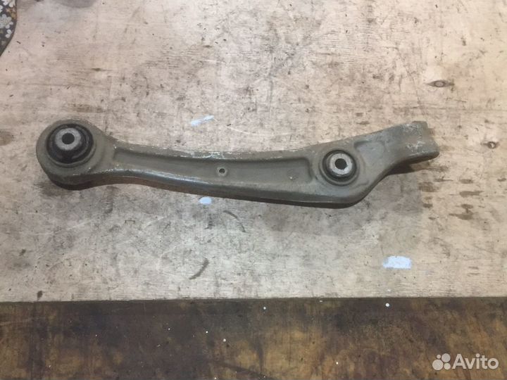 Рычаг передний нижний левый Audi A4 A5 A6 A7 Q5