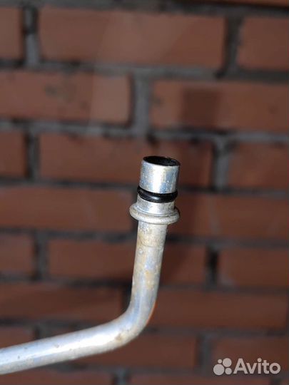 Трубка кондиционера Ниссан Тиида