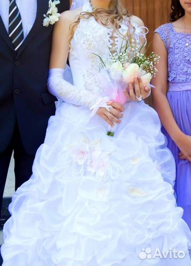 Продам платье