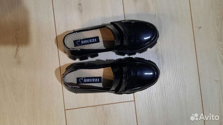 Женские локкеры