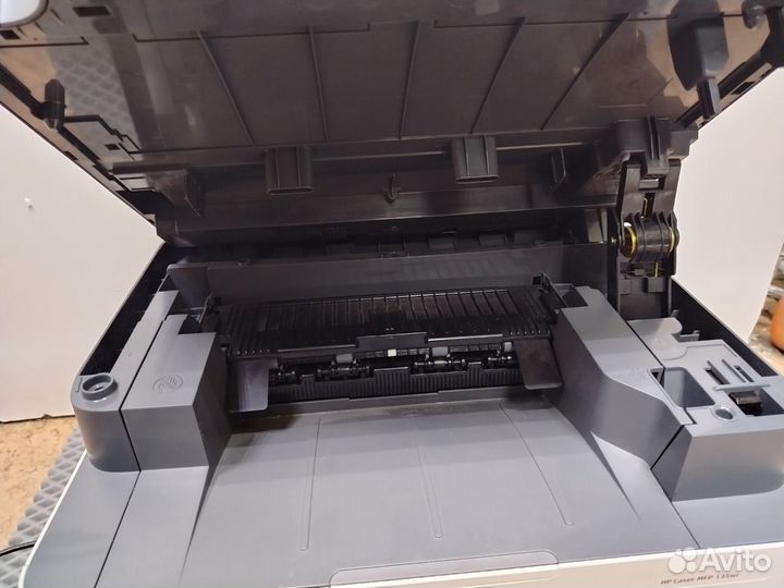Мфу HP Laser MFP 135w (15)