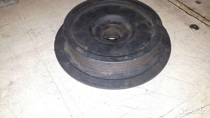 Шкив коленвала Volkswagen Golf 3;Passat B3;4 VR-6