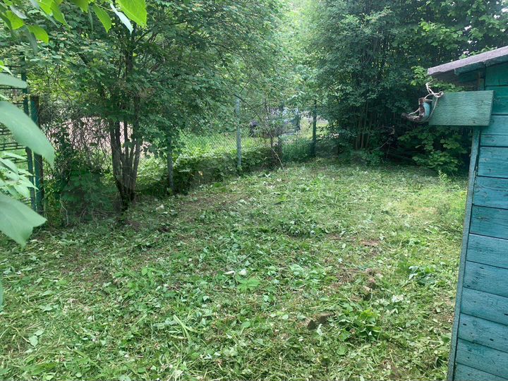 Дом 12 м² на участке 4,2 сот.