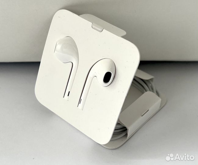 Наушники Apple EarPods Lightning новые оригинальны