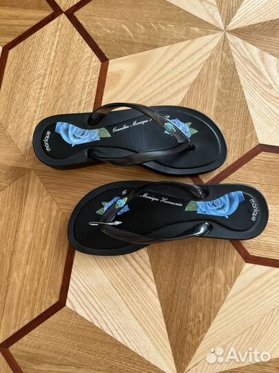 Сланцы женские Monique (Бразилия) 36 р