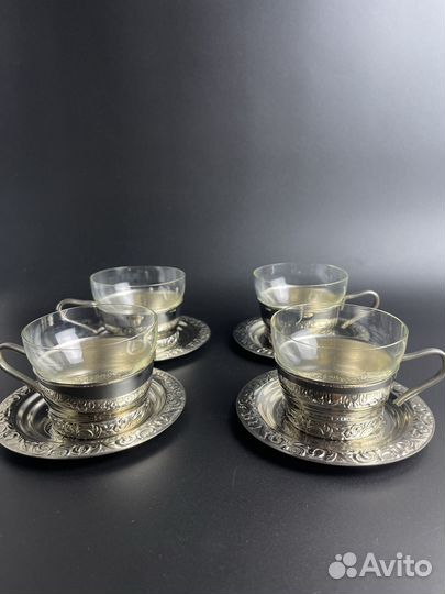 Набор из 4 мельхиоровых чайно-кофейных комплектов (4 стакана, 4 подстаканника и 4 блюдца) с растител