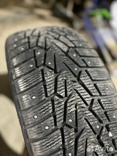 Nokian Tyres Hakkapeliitta 7 225/50 R17