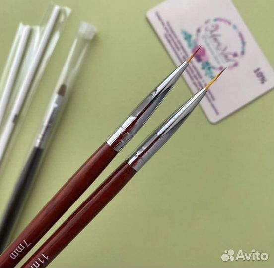 Кисти для маникюра 2 шт (7 и 11 мм)