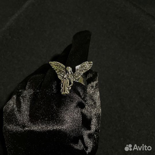 Кольцо ангел хранитель готика ангельские крылья