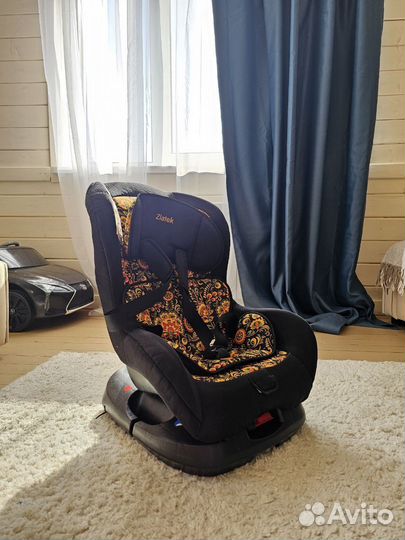 Детское автокресло zlatek