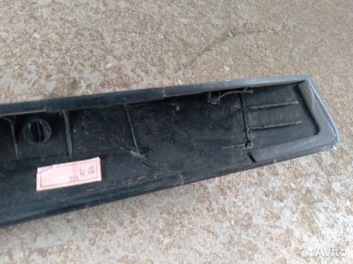 Накладка крышки багажника Hyundai Solaris