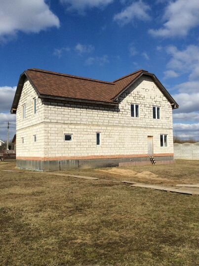 Дом 280 м² на участке 20 сот.