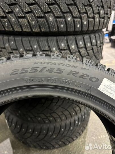 Pirelli Scorpion Ice Zero 2 255/45 R20 105H