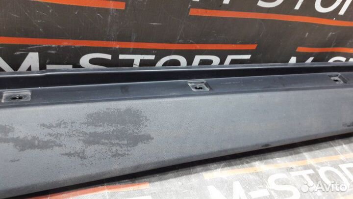 Накладка на порог левая Mercedes-Benz M-Class W164