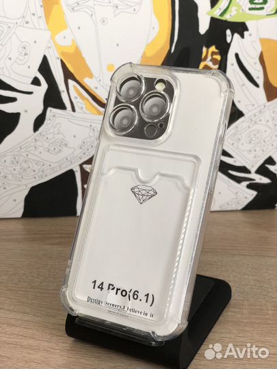 Чехлы на телефон